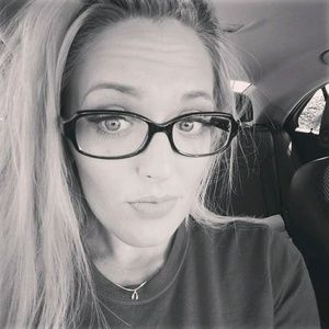 Meet your Posher, Pricilla